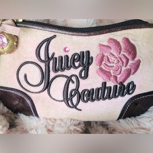 Juicy Couture Wristlet🎀